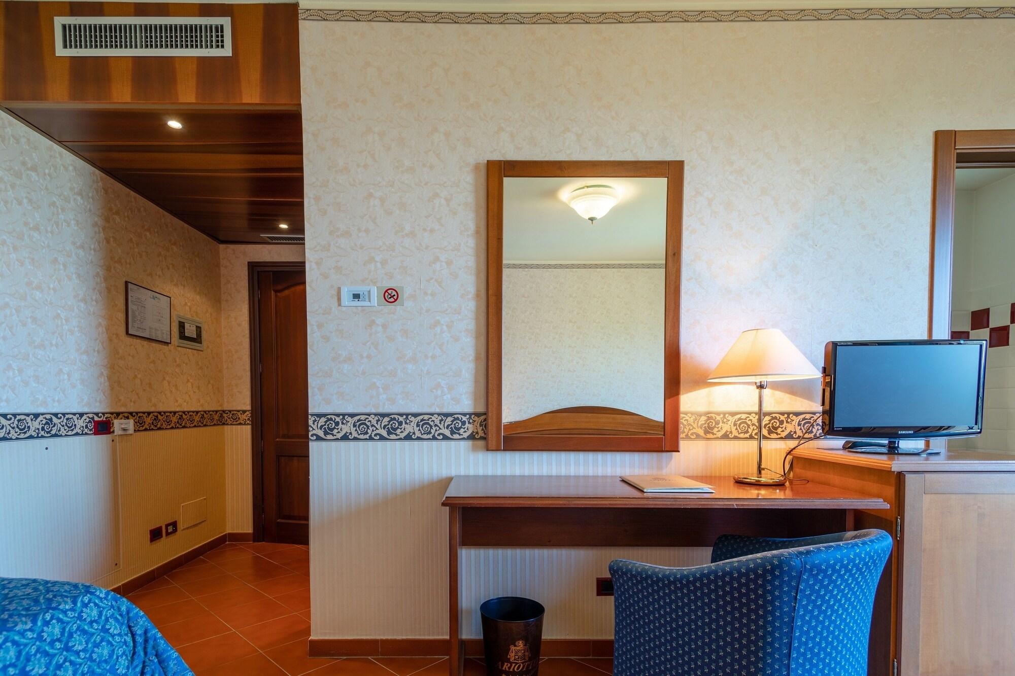Ariotto Village Terruggia Ngoại thất bức ảnh