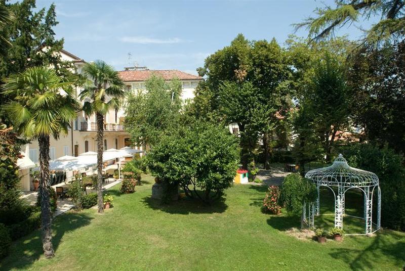 Ariotto Village Terruggia Ngoại thất bức ảnh